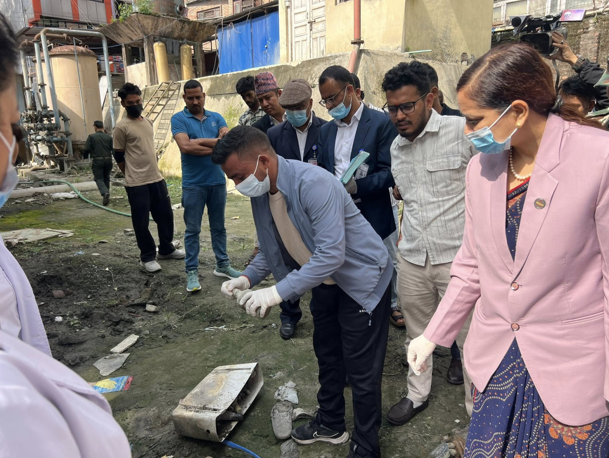 आजदेखि सरकारी कार्यालयमा सरसफाइ अभियान, हेर्नुहोस् तस्बिरहरु